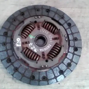 Legjobb ár TOYOTA YARIS 06.01.01-08.12.31 Kuplung tárcsa 1.3i bontott alkatrész