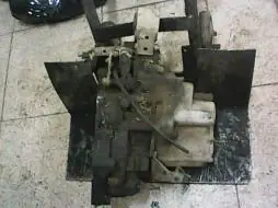 Korlátozott ajánlat TRABANT 1,1 Sebességváltó. benzines manuális bontott alkatrész