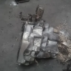 Szuper akció TRABANT 1,1 Sebességváltó. benzines manuális 1.1b bontott alkatrész