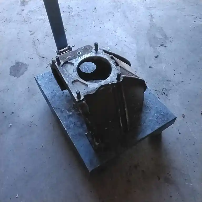 Újdonság UAZ 452 Kuplungharang 2.4 b bontott alkatrész