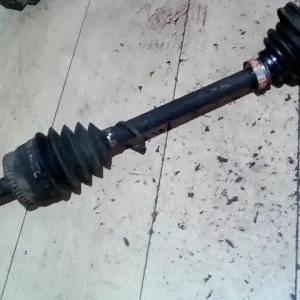 Gyors kiszállítás VOLVO S40 Bal első féltengely 1.6i bontott alkatrész