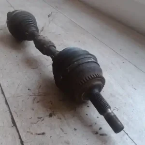 VOLVO V40 Bal első féltengely 1.9d abs bontott alkatrész Szuper ajánlat