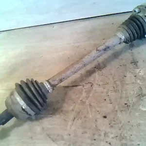 Szuper ajánlat VW BORA Bal első féltengely 1.6 i, nem abs-es bontott alkatrész