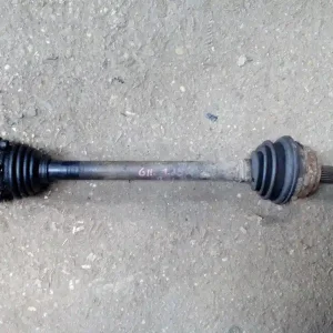 VW GOLF II. Bal első féltengely bontott alkatrész Kedvezmény