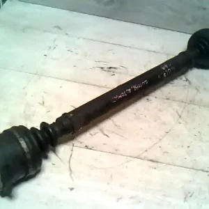 Kihagyhatatlan ajánlat VW GOLF III. Jobb első féltengely 1.8 b, automata bontott alkatrész