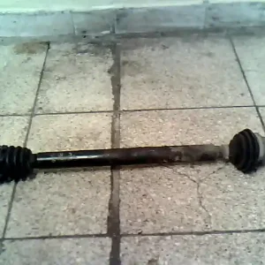 VW GOLF III. Jobb első féltengely bontott alkatrész Újdonság