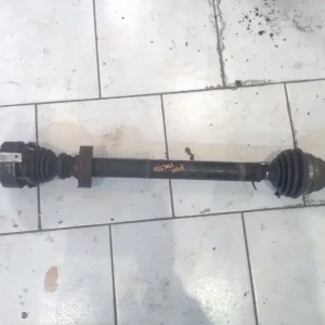 Azonnal elérhető VW GOLF III. Jobb első féltengely 1.9tdbontott alkatrész