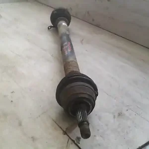 VW GOLF III. Jobb első féltengely 1.4i bontott alkatrész Biztonságos fizetés