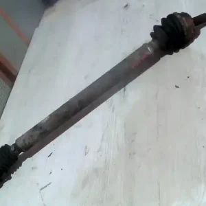 Biztonságos fizetés VW GOLF III. Jobb első féltengely 1.6i bontott alkatrész