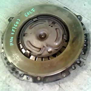 Vedd meg online VW GOLF III. Kuplung szerkezet 1.4 i, 8 v bontott alkatrész