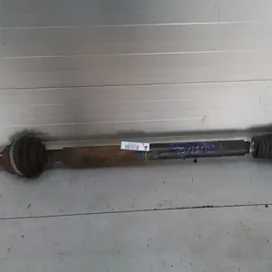 VW GOLF IV. Jobb első féltengely bontott alkatrész Végkiárusítás