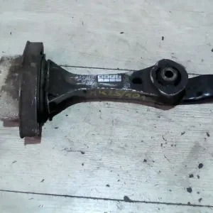 VW GOLF IV. Sebességváltó tartó bak bontott alkatrész Legkelendőbb