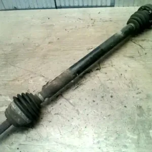 Árengedmény VW GOLF IV. Cabrio Jobb első féltengely 1.6 b bontott alkatrész