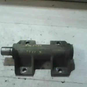 VW LT28 Tartóbak jobb bontott alkatrész Azonnali szállítás