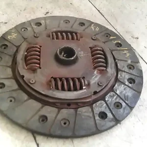 VW PASSAT 88-93 Kuplung tárcsa bontott alkatrész Gyors kiszállítás