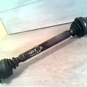 Exkluzív ajánlat VW PASSAT 96.10-00.10 B5 Jobb első féltengely 1.6i, abs-es bontott alkatrész