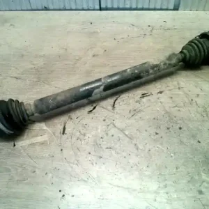 Ingyenes szállítás VW POLO CLASSIC 99.10-01.09 Bal első féltengely 1.4 b bontott alkatrész