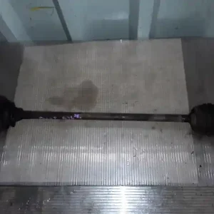 Vedd meg most VW POLO I. -81 Jobb első féltengely bontott alkatrész