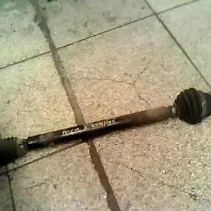 VW POLO III. 94-99 Jobb első féltengely bontott alkatrész Vedd meg online