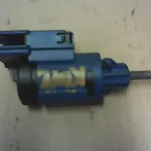 Árcsökkenés VW POLO V. 02-05 Kuplung pedál kapcsoló bontott alkatrész