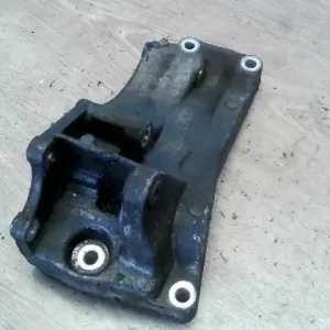 VW POLO VARIANT 97-01 Tartóbak generátor bontott alkatrész Olcsóbb