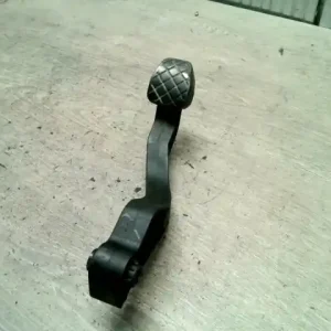 VW POLO VI. 05-09 Kuplung pedál bontott alkatrész Ingyenes szállítás