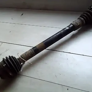 Vedd meg most VW POLO VARIANT 97-01 Jobb első féltengely bontott alkatrész