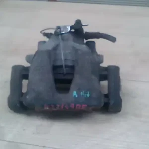 ALFA ROMEO 147 00.10-04.10 Bal első féknyereg munkahengerrel 1.6i bontott alkatrész Vedd meg online