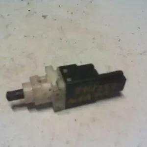 ALFA ROMEO 147 00.10-04.10 Féklámpa pedál kapcsoló bontott alkatrész Gyors kiszállítás