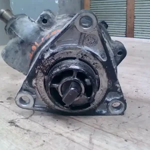 ALFA ROMEO 147 00.10-04.10 Vákuumpumpa 1,9d bontott alkatrész Biztonságos vásárlás