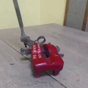 ALFA ROMEO 147 04.10-10.05 Bal hátsó féknyereg munkahengerrel 1.9 d bontott alkatrész Akció