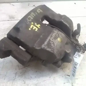 ALFA ROMEO 156 97-03 Jobb első féknyereg munkahengerrel bontott alkatrész Kiárusítás