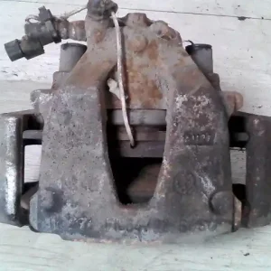 ALFA ROMEO GT Jobb első féknyereg munkahengerrel bontott alkatrész Kihagyhatatlan ajánlat