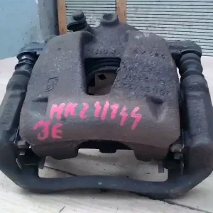 Nézd meg most ALFA ROMEO Mito 2008.11.01- Jobb első féknyereg munkahengerrel bontott alkatrész