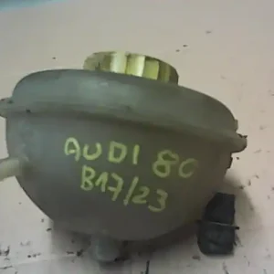 Kedvezmény AUDI 80 86-91 Fékfolyadék tartály bontott alkatrész
