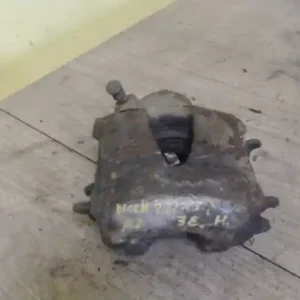 AUDI A3 2000.07.01-2003.04.30 Jobb első féknyereg munkahengerrel 1.6 i bontott alkatrész Kedvezmény