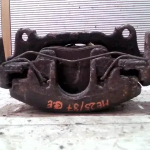 Korlátozott ajánlat AUDI A3 2003.05 - 2005.09 Bal első féknyereg munkahengerrel bontott alkatrész