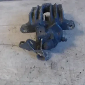 Outlet AUDI A3 96-00 Bal hátsó féknyereg munkahengerrel 1.6i, abs-es bontott alkatrész