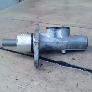 Expressz szállítás AUDI A4 98-01 Főfékhenger 1.6i bontott alkatrész