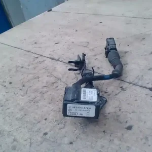 Különleges ajánlat AUDI A8 2003.01.01-2010.02.28 Gyorsulás érzékelő 3,0d bontott alkatrész