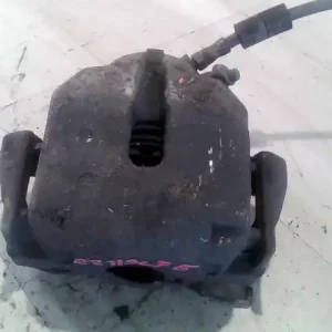 Ingyenes szállítás BMW E39 95-03 Jobb első féknyereg munkahengerrel 2.0i bontott alkatrész