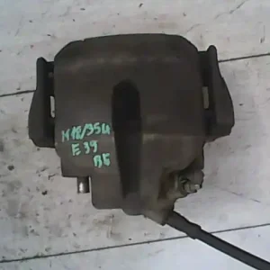 BMW E39 95-03 Bal első féknyereg munkahengerrel bontott alkatrész Vásárlói kedvenc