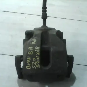 Vásárlói kedvenc BMW E39 95-03 Bal hátsó féknyereg munkahengerrel bontott alkatrész