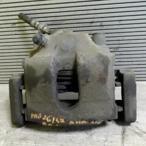 Rendeld meg most BMW E46 98-05 Bal első féknyereg munkahengerrel bontott alkatrész