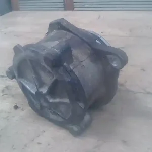 BMW E46 98-05 Vákuumpumpa 2.0d bontott alkatrész Legnépszerűbb