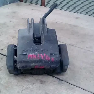 Alacsony ár BMW E60 2003.07.01-2010.10.01 Bal hátsó féknyereg munkahengerrel 4 ajtós,3,0d bontott alkatrész