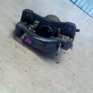 Alacsony ár CHEVROLET KALOS Jobb első féknyereg munkahengerrel bontott alkatrész