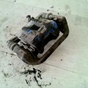 CHEVROLET LACETTI Bal első féknyereg munkahengerrel 1.6 benzin bontott alkatrész Kiárusítás