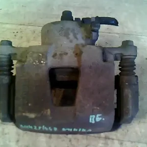 Árengedmény CHEVROLET NUBIRA 03-10 Bal első féknyereg munkahengerrel 1.6 i, 16v bontott alkatrész