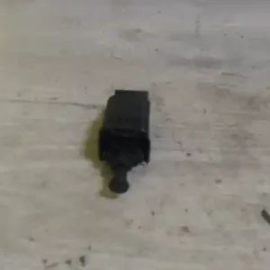 Alacsony ár CHEVROLET NUBIRA 03-10 Féklámpa pedál kapcsoló bontott alkatrész